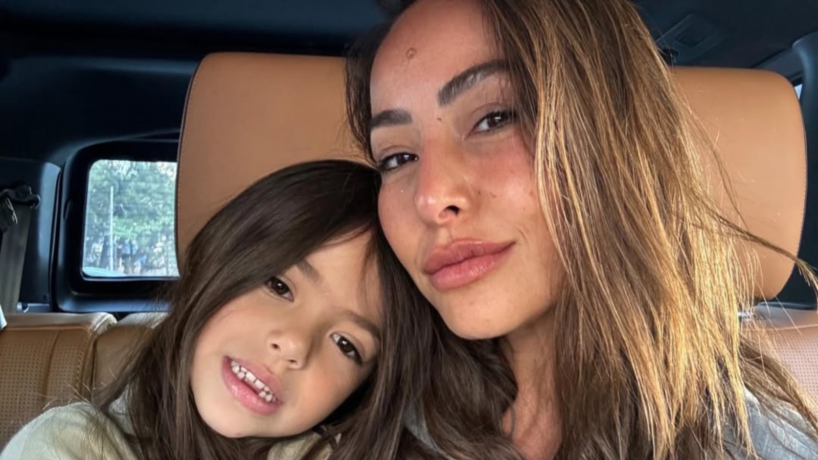 Sabrina Sato chora ao revelar como contou a Zoe sobre separação e perda de bebê; assista
