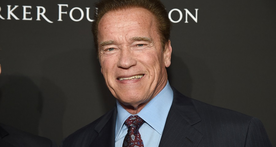 Schwarzenegger revela o filme surpreendente que o fez ganhar mais dinheiro na carreira: “Tiramos a sorte grande”; saiba o valor