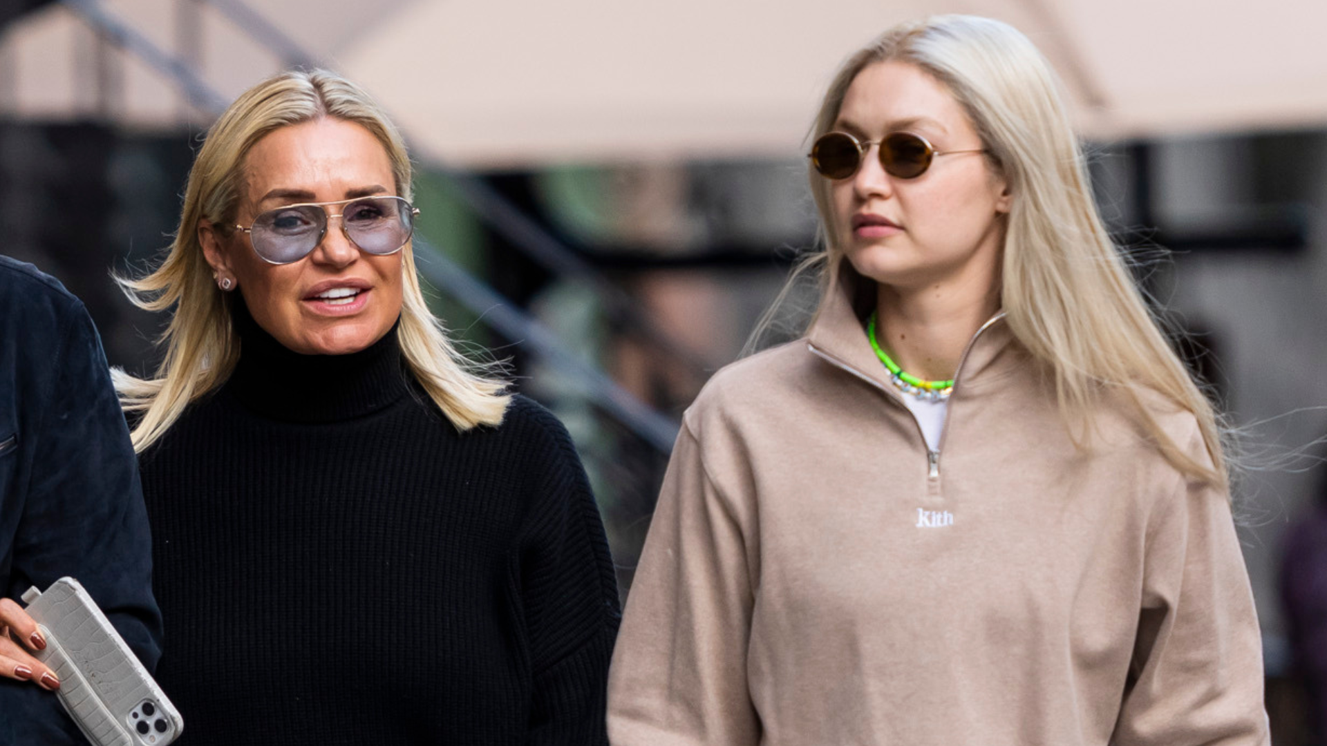 Yolanda Hadid reage após ser acusada de publicar foto “inapropriada” da neta, filha de Gigi Hadid e Zayn Malik