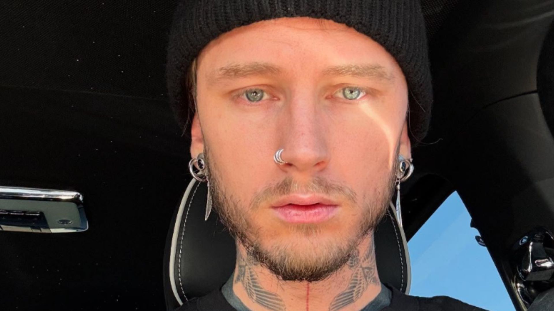 Machine Gun Kelly surpreende ao expor dieta rigorosa e lista restrita de alimentos