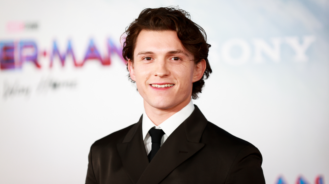 Tom Holland fala pela 1ª vez sobre acidente no set do novo “Homem-Aranha”