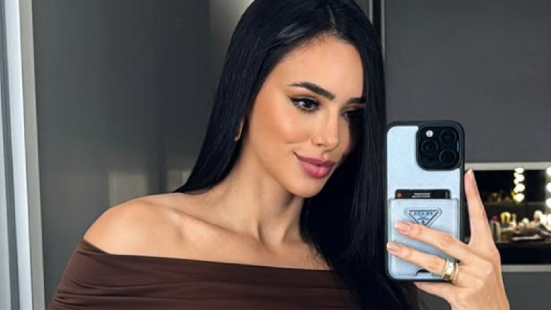 Bruna Biancardi é diagnosticada com celulite facial e alerta seguidores: “Começou com uma espinha”; veja as fotos