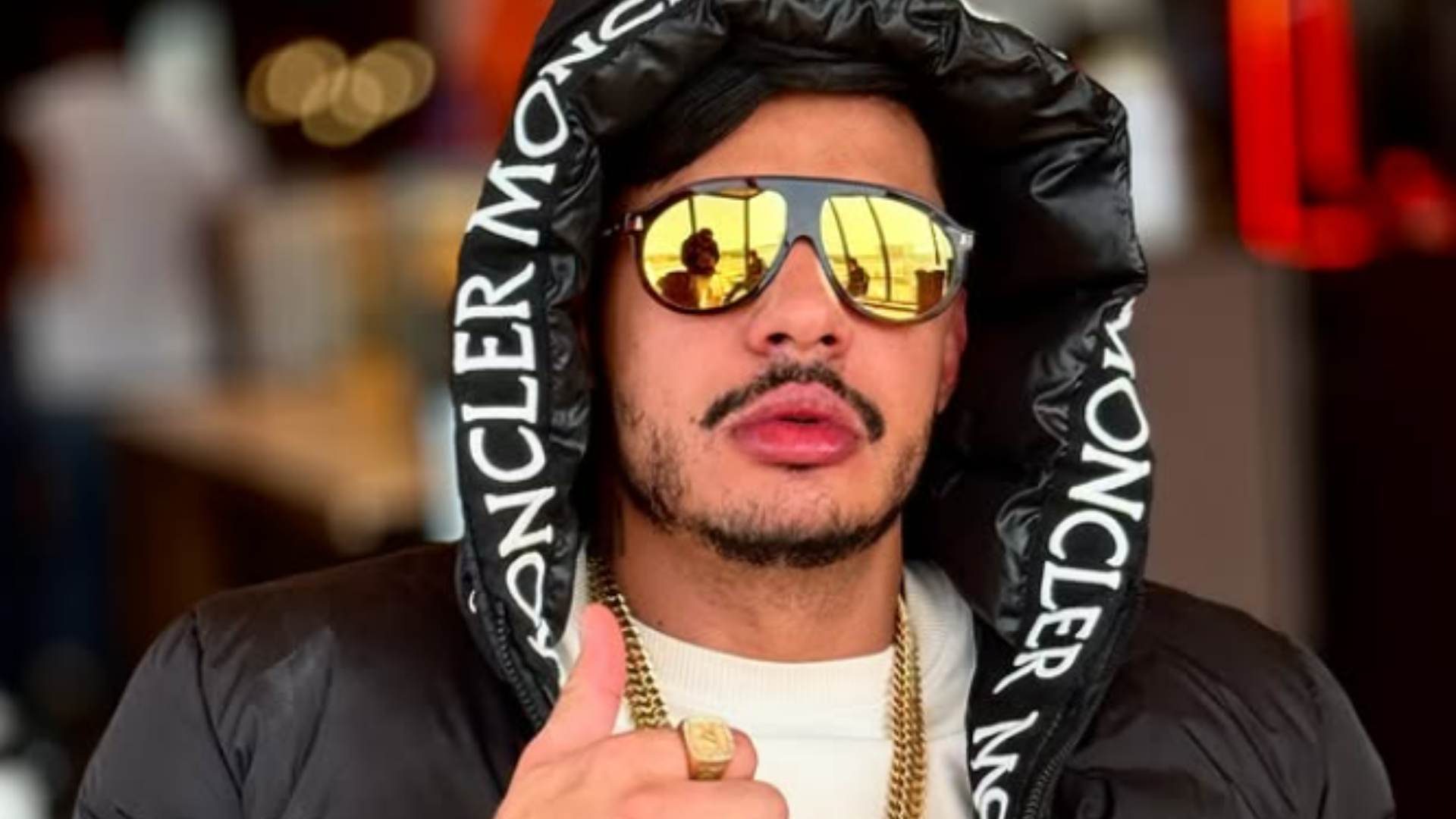 Rapper Hungria é transferido para a UTI por suspeita de bebida adulterada com metanol, e equipe explica quadro