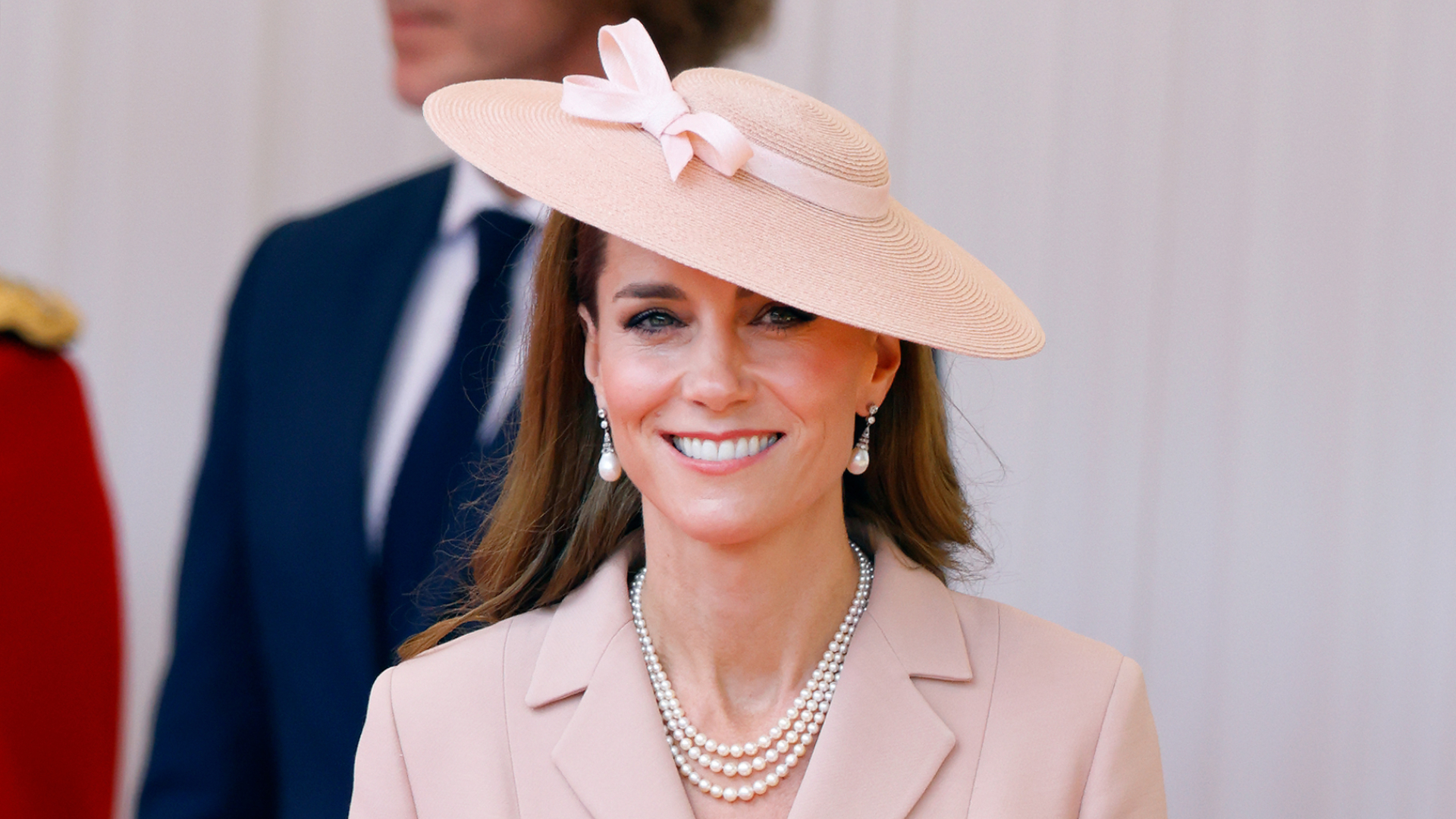 Kate Middleton fala pela 1º vez sobre mudança no cabelo que chamou atenção do público