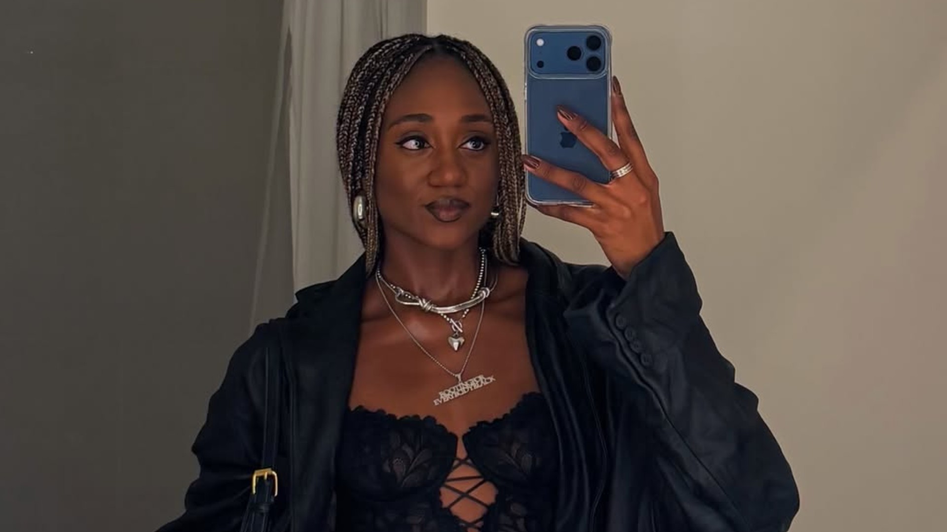 Ex-BBB Sarah Aline dá a melhor resposta sobre críticas ao seu corpo, e explica motivo de emagrecimento