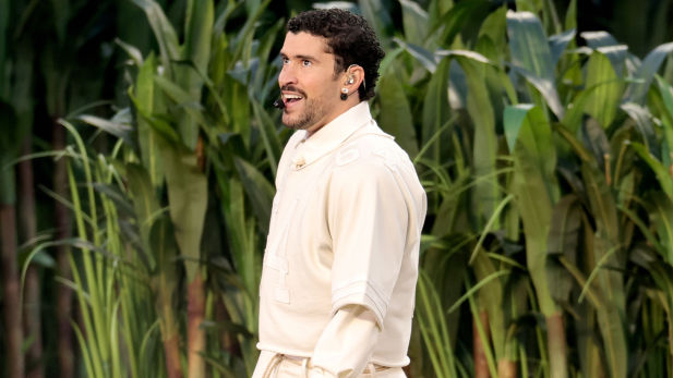 Super Bowl 2026: Saiba quanto Bad Bunny recebeu por show histórico e entenda o porquê