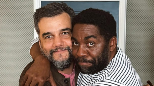 Lázaro Ramos responde se acompanhará Wagner Moura no Oscar após convite; assista