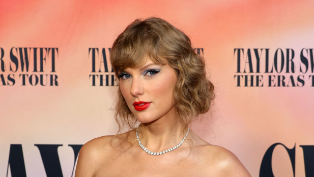Taylor Swift tem fortuna atualizada e cifra chama atenção; saiba valor