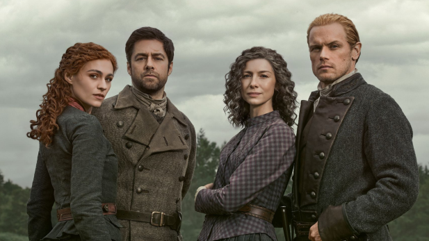 Outlander: Novo episódio da oitava temporada traz morte brutal de personagem