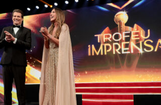 Troféu Imprensa 2026: ‘Vale Tudo’ e Simone Mendes são os grandes vencedores em noite com aparições históricas de Ana Maria Braga, Huck e Bonner; saiba tudo!