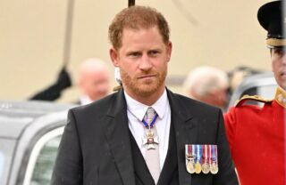 Príncipe Harry é processado por organização beneficente da qual é fundador; entenda o caso