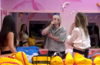 BBB 26: Brothers se chocam com líquido escorrendo pela parede, e Jordana aponta origem inesperada; assista