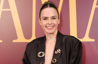 Ana Paula Renault diz se já beijou na boca e surpreende ao responder sobre romance pós-BBB; assista