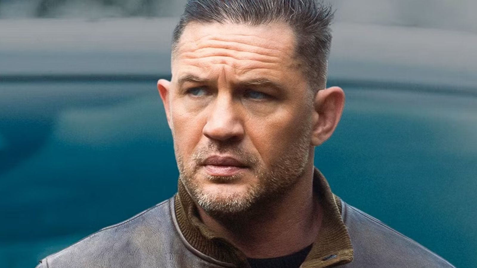 Tom Hardy é demitido de “Terra da Máfia” após atritos envolvendo comportamento no set, diz site