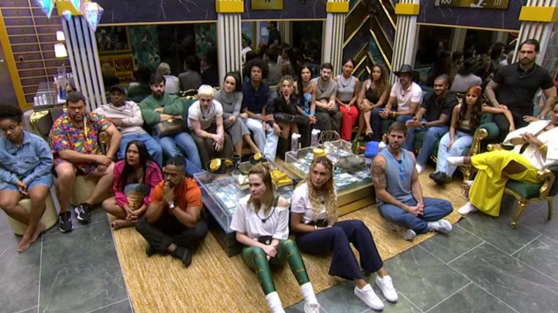 Jordana mostra grupo de WhatsApp dos participantes do “BBB 26”, e web aponta ausência de brothers