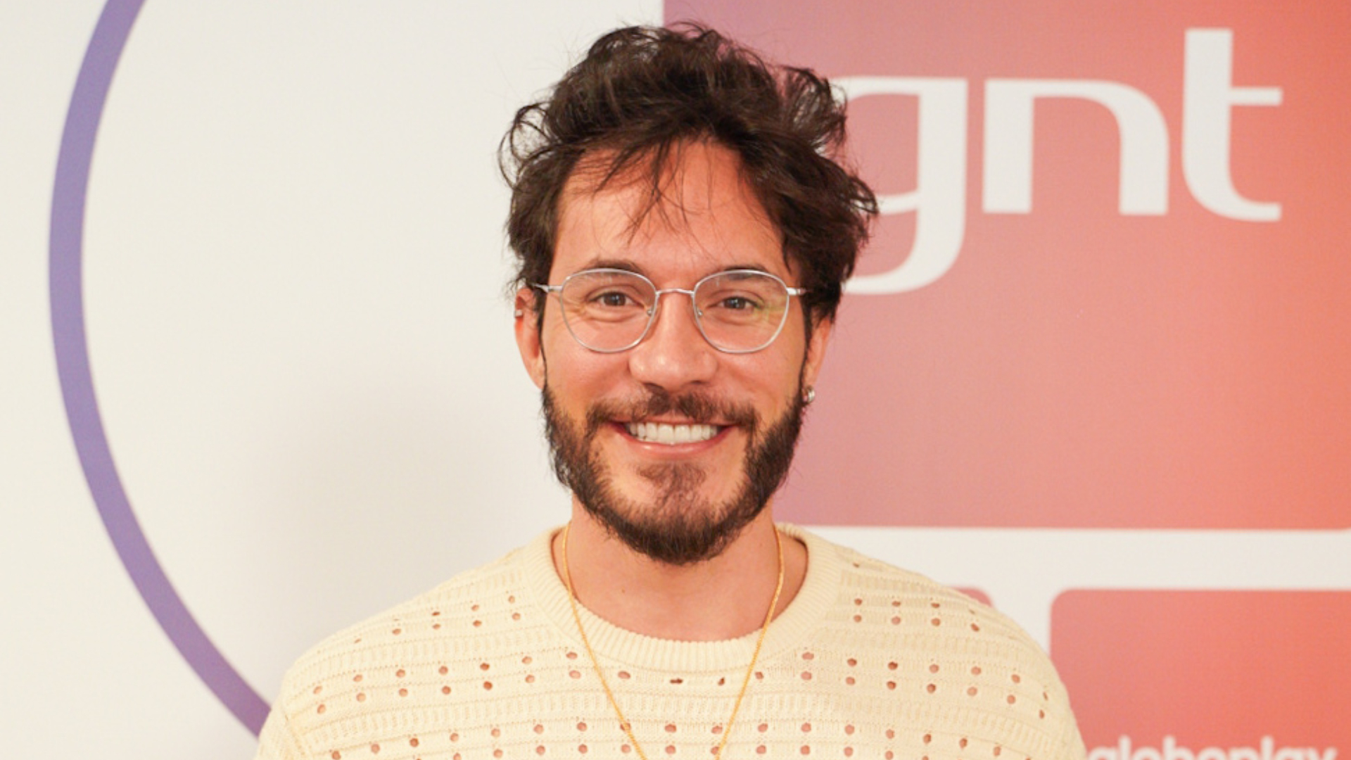 Eliezer reage a vidente que previu separação de Viih Tube e manda recado afiado; assista