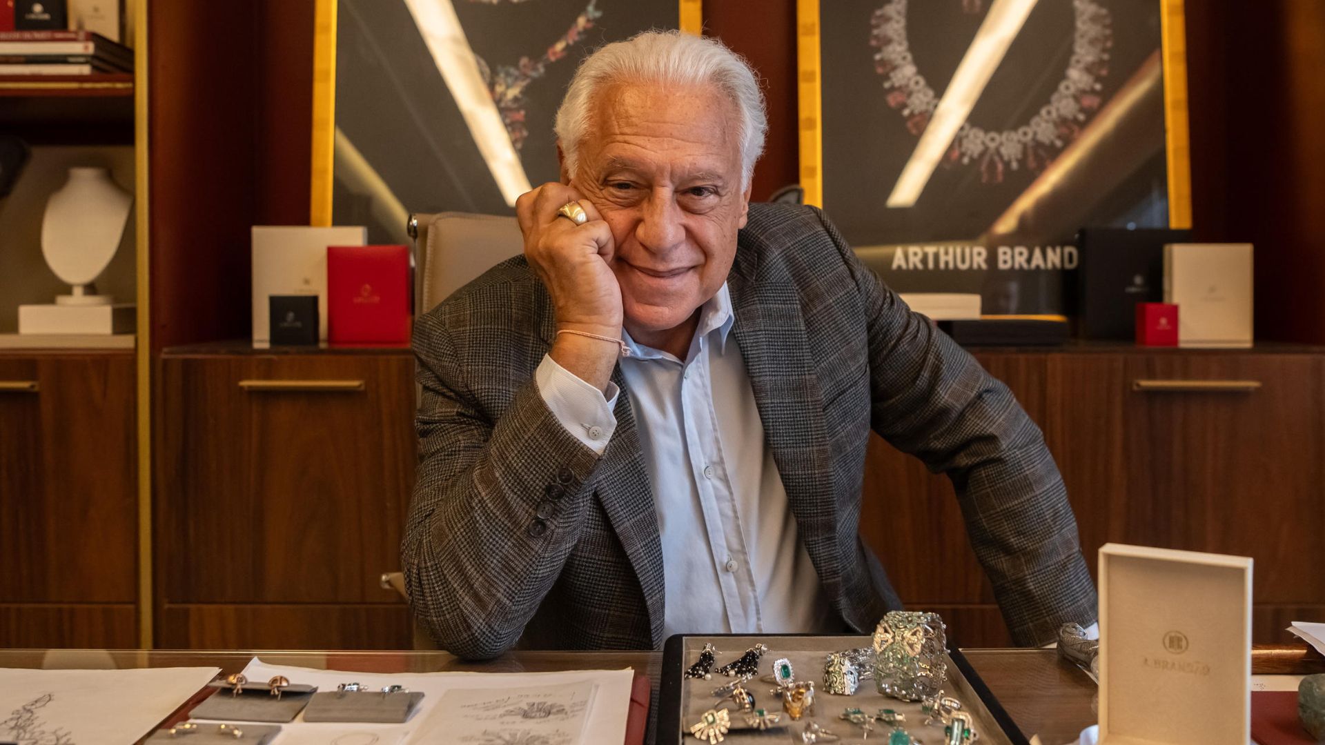 Quem Ama Cuida: Antonio Fagundes revela se gravou versão em que Arthur forja a própria morte