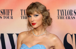 Taylor Swift revela estratégia inusitada para rebater críticas: “É muito divertido”; saiba qual