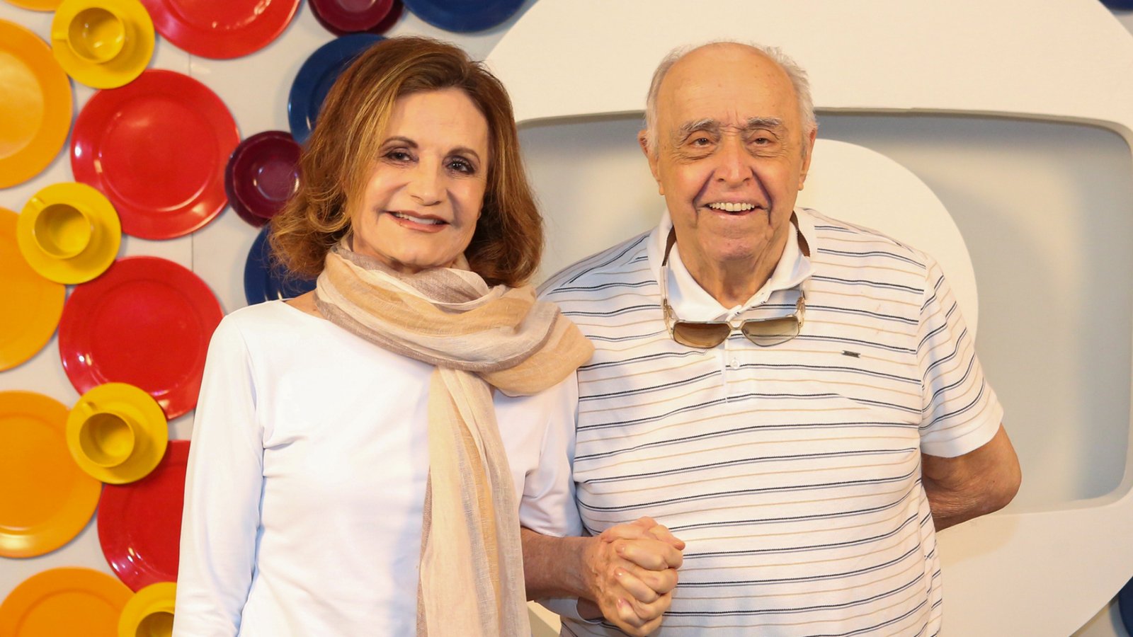 Rosamaria Murtinho atualiza estado de saúde de Mauro Mendonça após repercussão de foto; veja