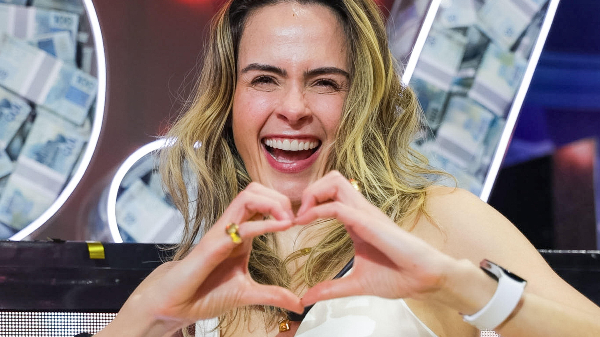 Globo renova contrato de Ana Paula Renault após “BBB 26”, para dois novos projetos na TV; saiba os detalhes