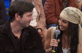 Filha de Vladimir Brichta emociona com homenagem ao ator no “Altas Horas”: “Foi pai e mãe ao mesmo tempo”; assista