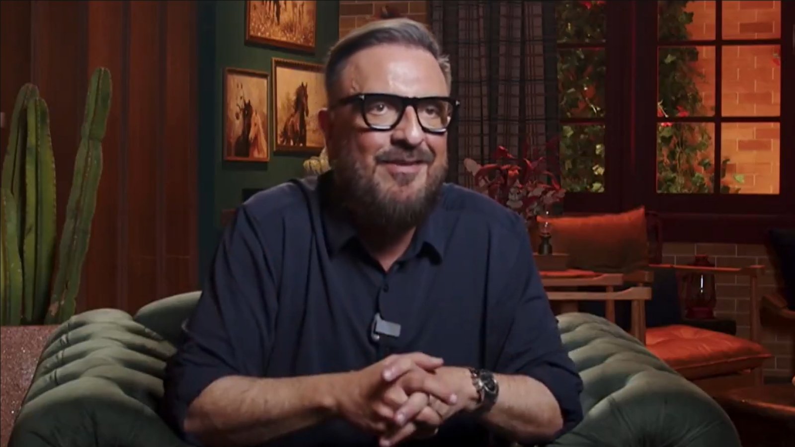 Rodrigo Carelli revela que grande influenciadora desistiu de “A Fazenda 18” e entrega motivo; assista
