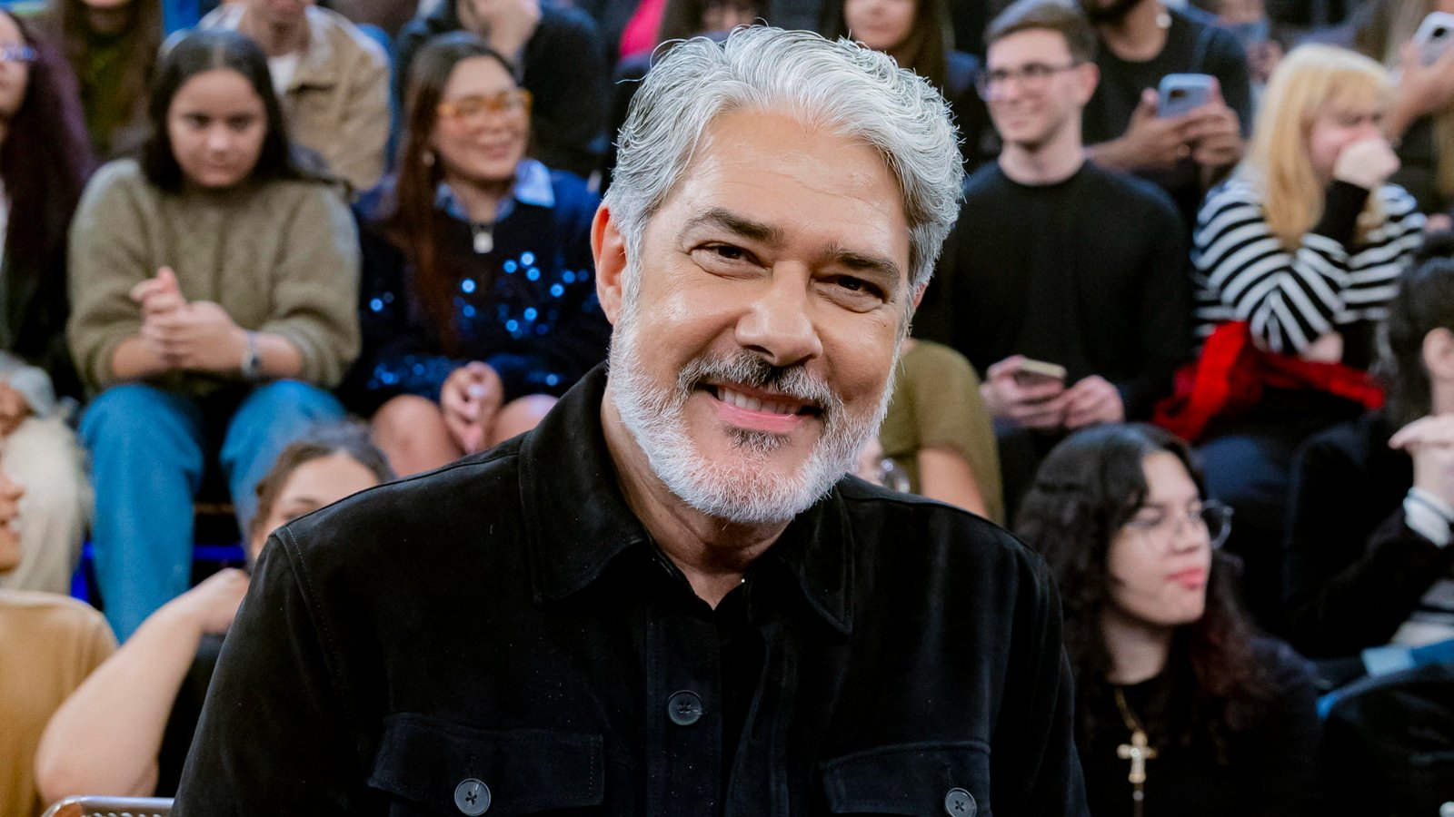 William Bonner surpreende ao revelar reação inesperada do público após saída do JN: “Meio popstar”; assista