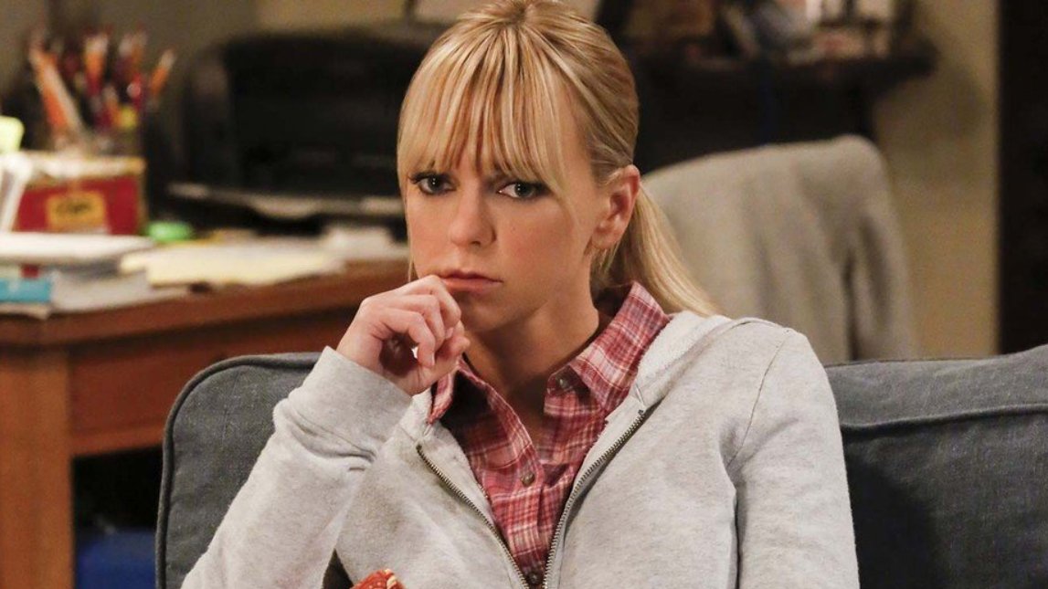 Chuck Lorre, criador de “Mom”, admite que não queria escalar Anna Faris para a série e explica motivo: “Estava certo”