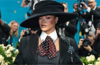 Rihanna surpreende ao revelar quantas músicas inéditas tem guardadas; assista