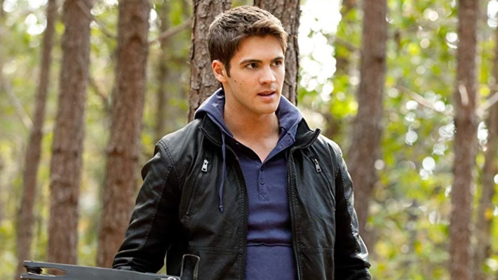 Steven R. McQueen, o Jeremy de “The Vampire Diaries”, se manifesta pela 1ª vez em anos nas redes sociais após aparição em evento viralizar