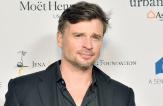Tom Welling dá a melhor resposta após nude viral e reage à brincadeira de colega de “Smallville”