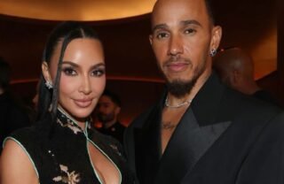 Lewis Hamilton revela presente especial aos filhos de Kim Kardashian e comenta rotina com os enteados; assista
