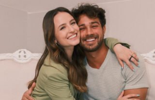 Larissa Manoela entrega detalhe inusitado que considera sedutor na relação com André Luiz Frambach: “Dá um clima”; assista