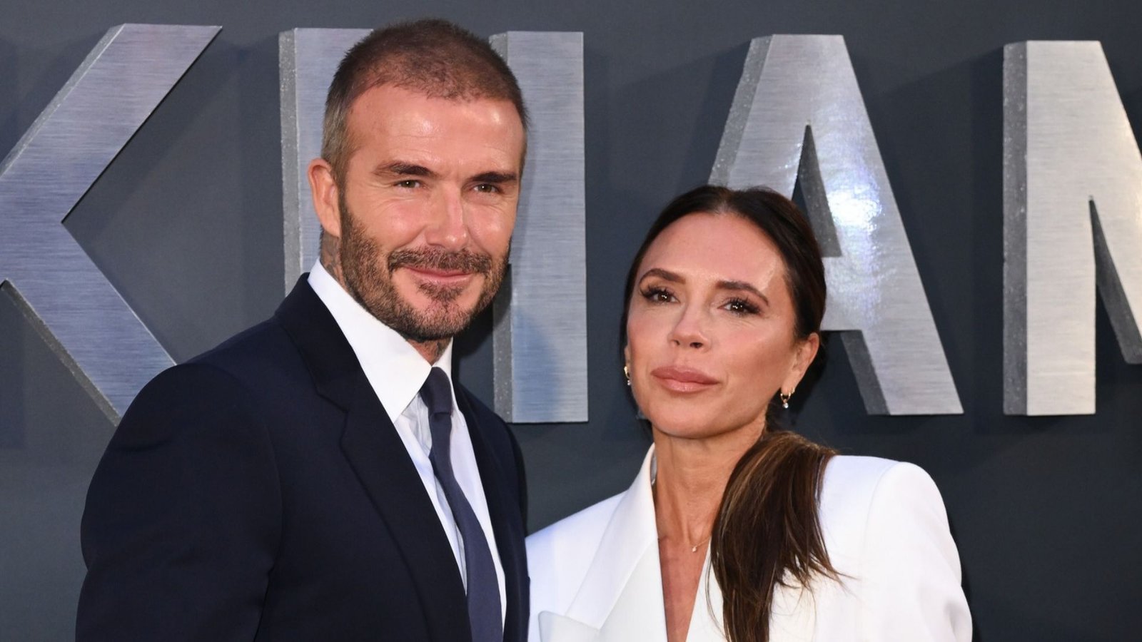 Victoria Beckham surpreende ao revelar onde se encontrava com David para manter romance em segredo; assista